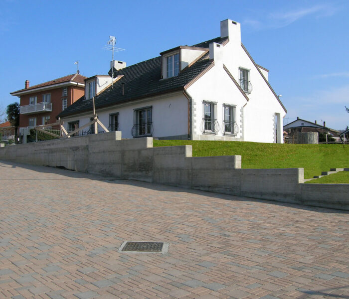 VECCHIA CORTE - VILLA A SCHIERA